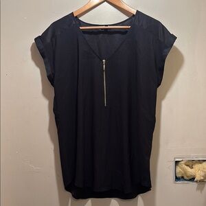 Express Zippered Women's Top
